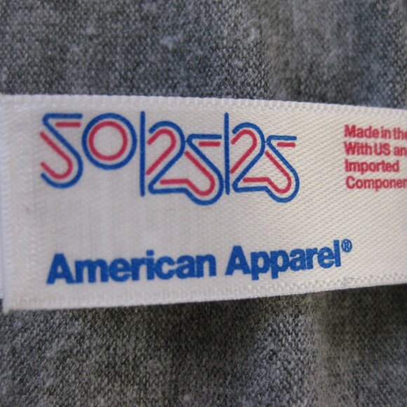 American Apparel V-neck Tee - Picture 4 of 8